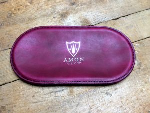 A leather cash tray (with original logo specification) ordered by a hair salon in Nagoya