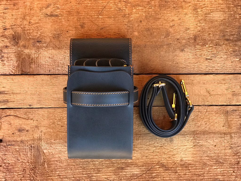 haco short 4-scissor case front view