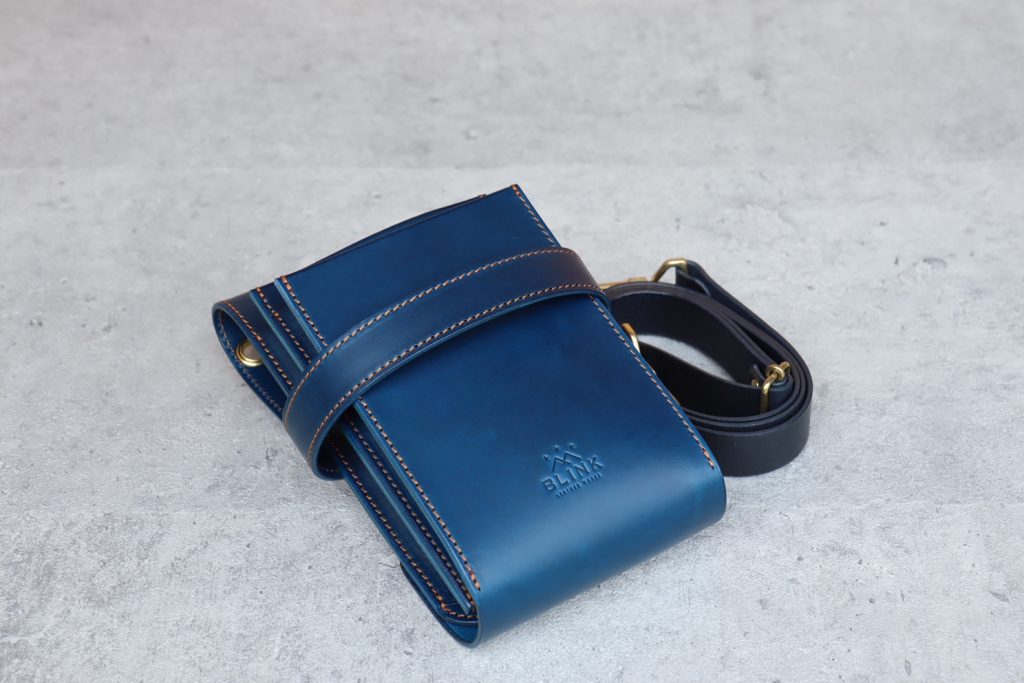 Genuine leather scissor case WW model back