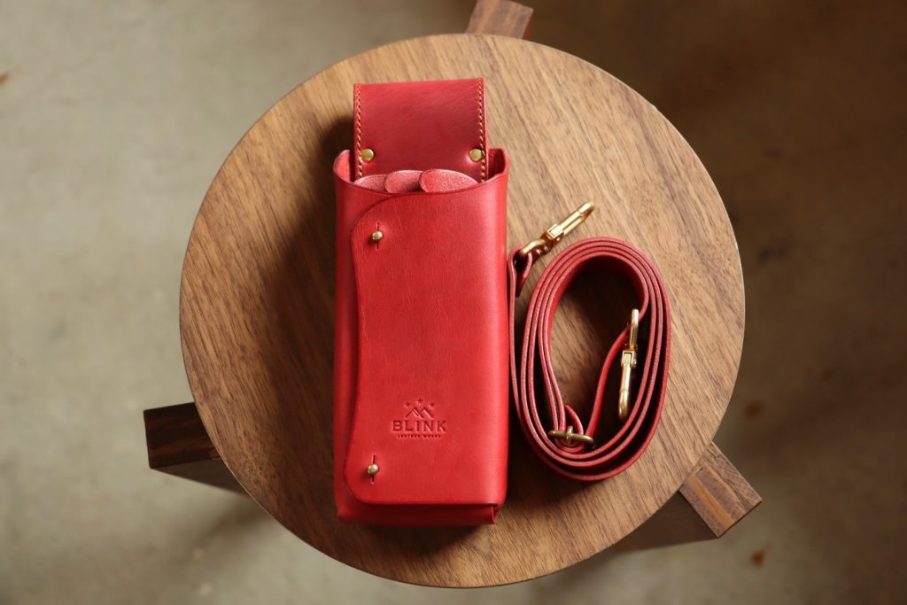 3-scissor case -cube slim- front image