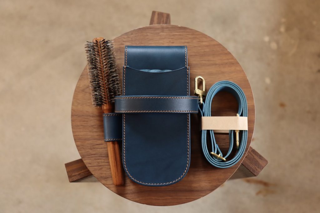 BLINK custom: -03 s scissor case with roll brush holder