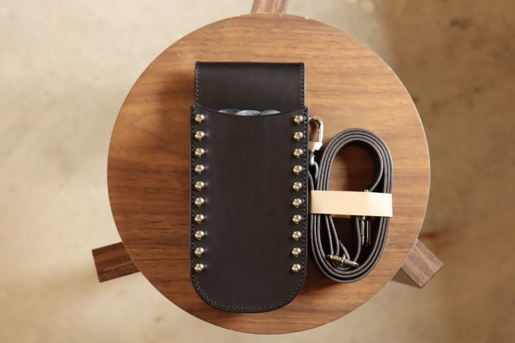 Order Scissor Case Genuine Leather 3-Shear -03- Studs